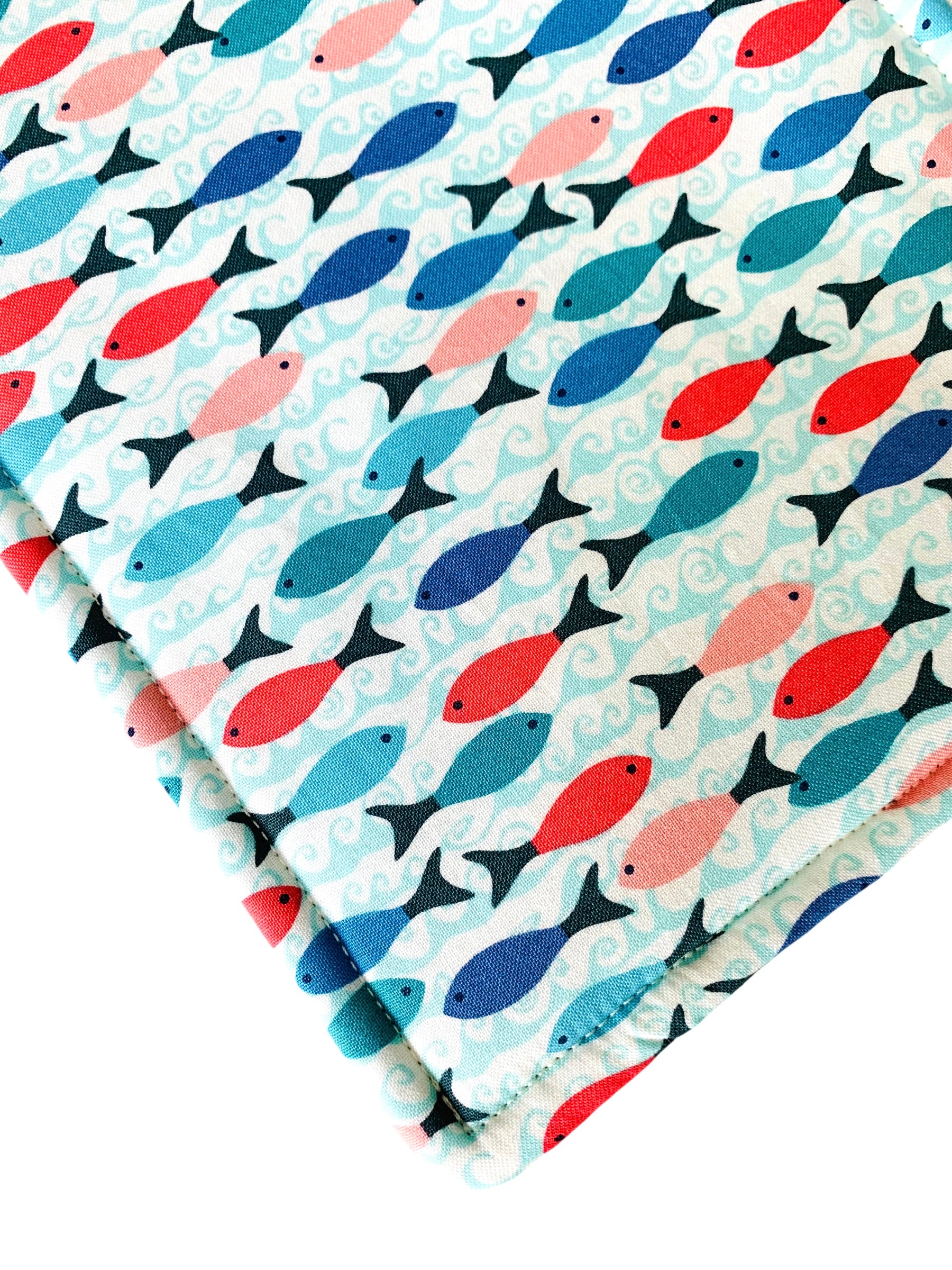 Colorful Fish Potholder, Coastal Kitchen Decor Gift, Ocean-themed Trivet, Hot Pad