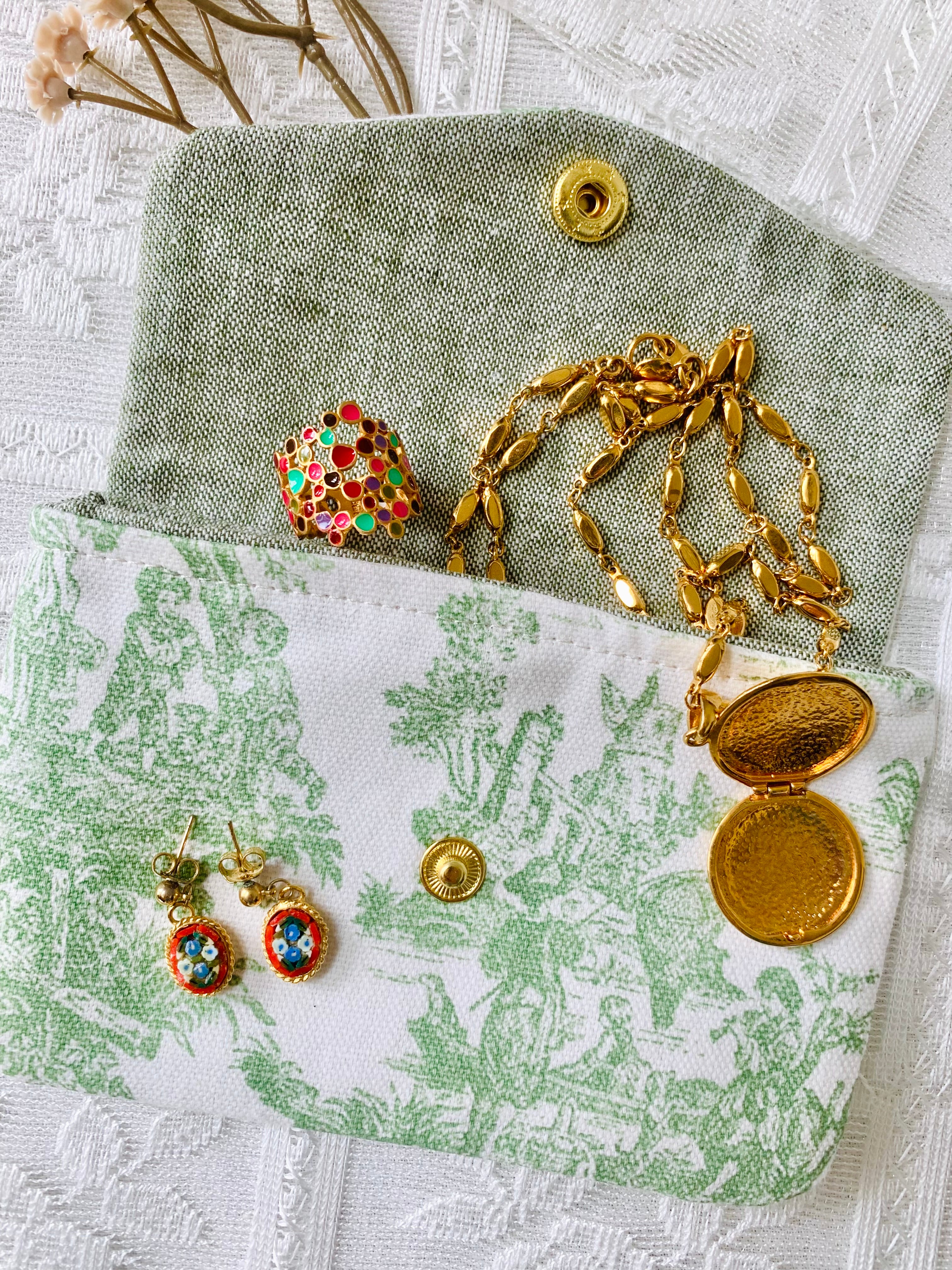 Green Toile de Jouy Jewelry Pouch, Handmade Coin Purse, Card Holder Wallet
