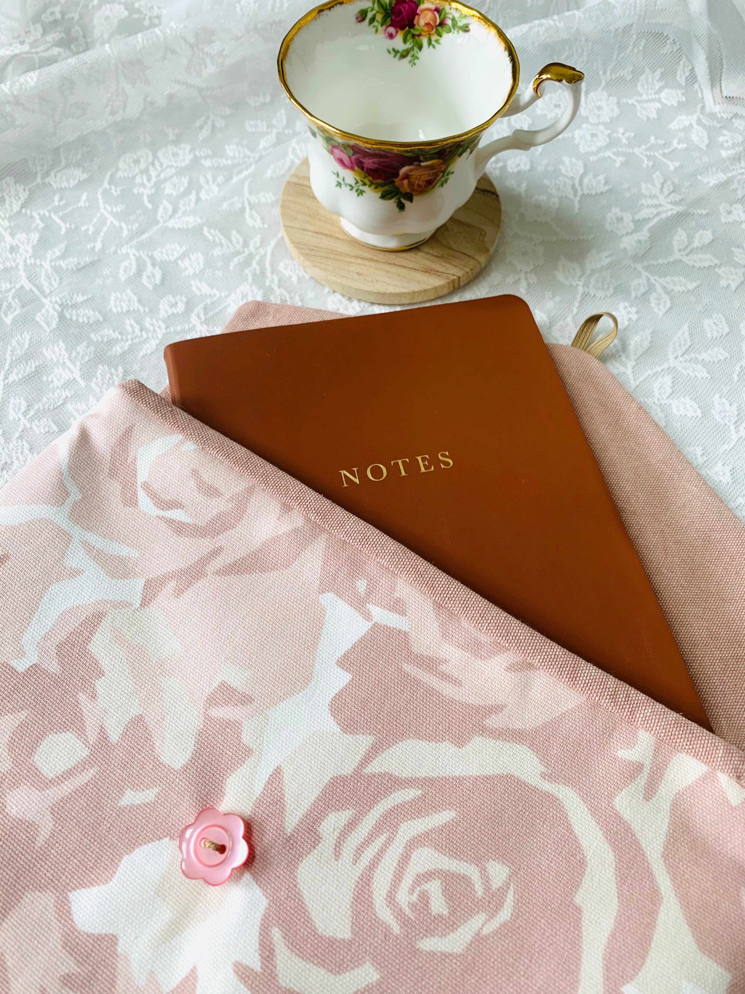 Kindle Paperwhite Sleeve, Kindle Scribe Case, Kobo Libra Cover, Pocketbook Case, Journal Sleeve, Handmade Floral E-reader Case