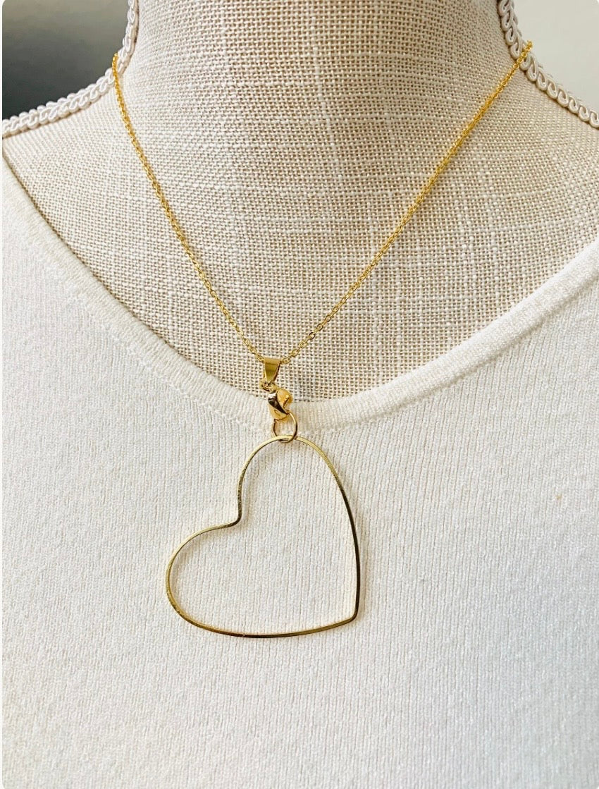 Gold Heart Necklace - Women's Fashion Jewelry