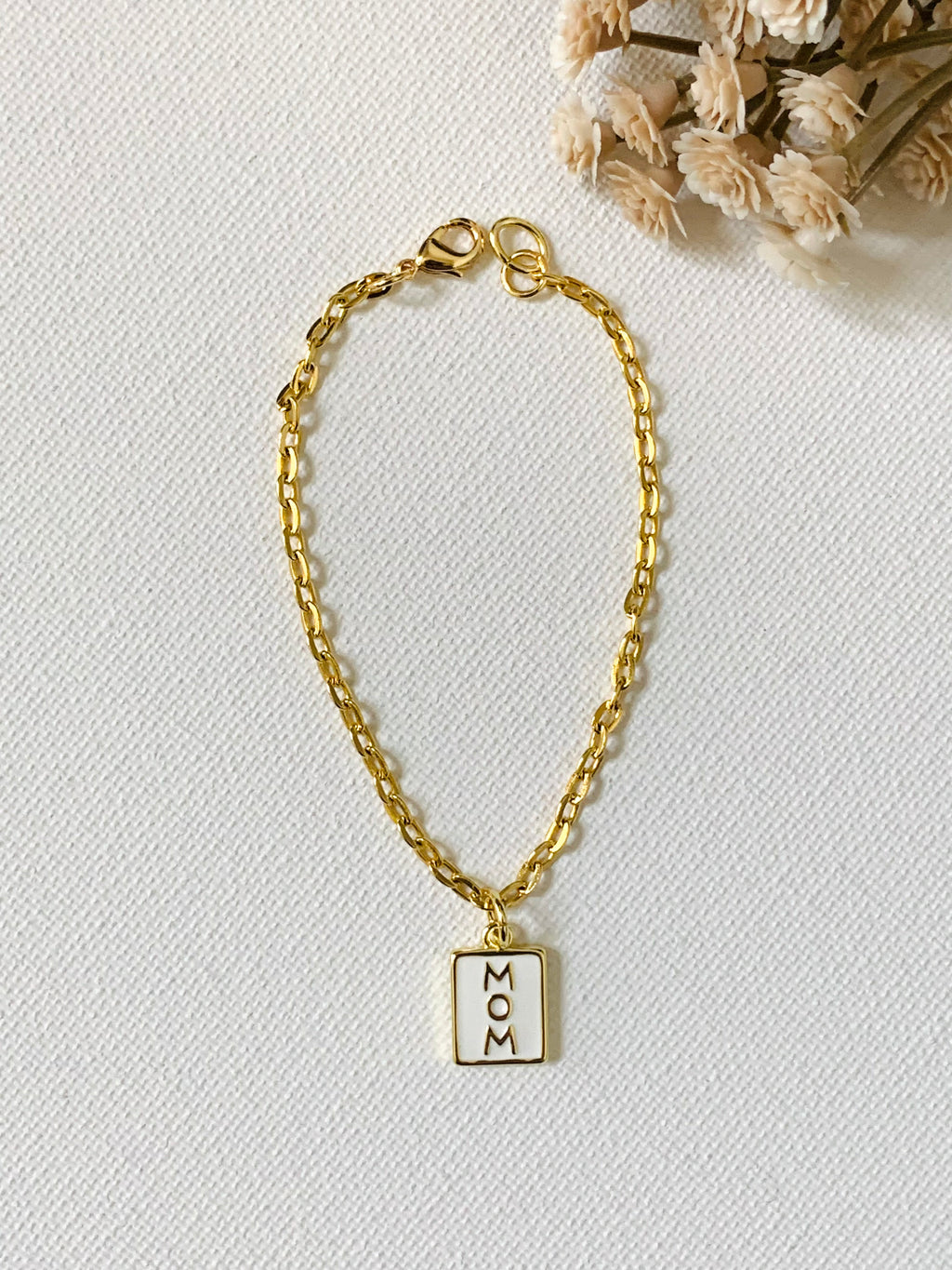 Mom Gold Oval Chain Bracelet - 24K Gold Filled Charm Bracelet for Mothers