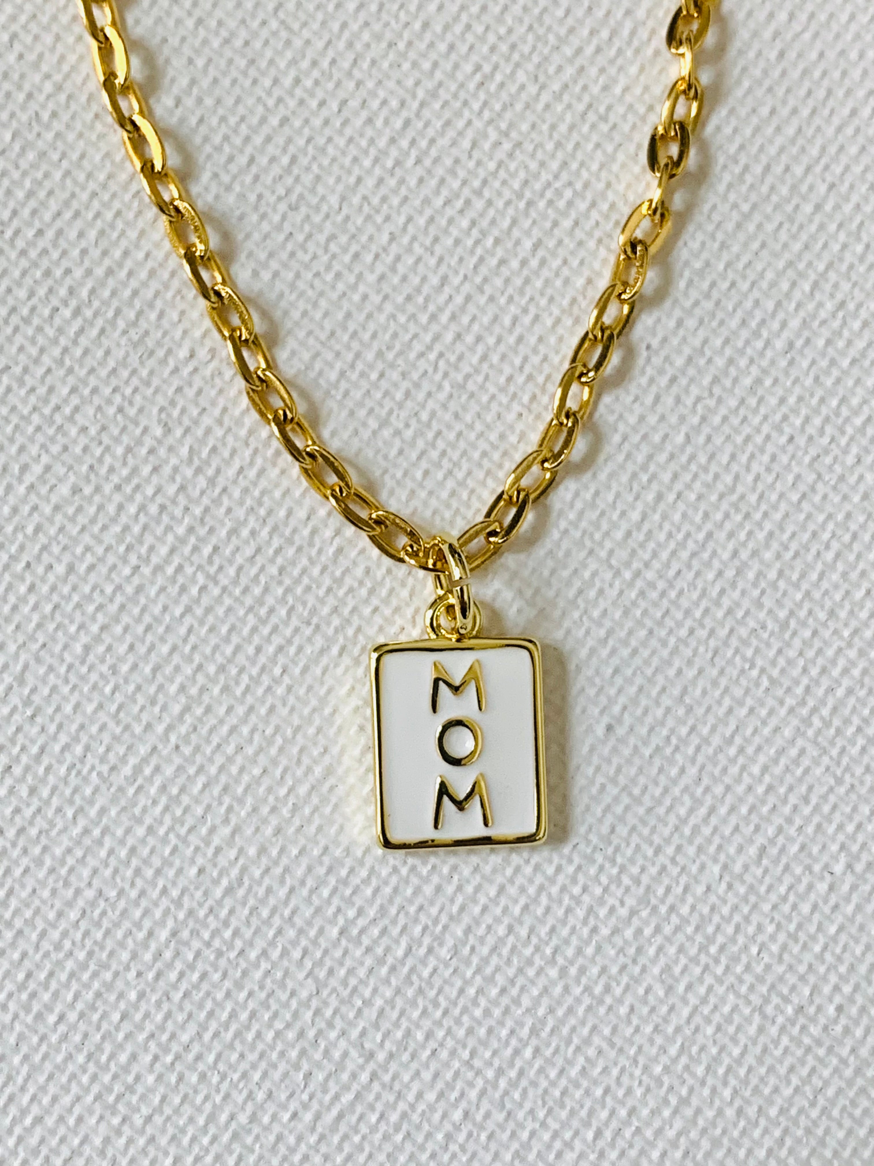 Mom Gold Oval Chain Bracelet - 24K Gold Filled Charm Bracelet for Mothers